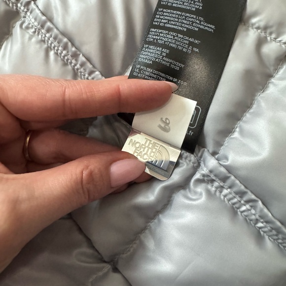 The North Face - ThermoBall Eco Jacket 2.0 - Men's Size L - Grey & White - NWOT - Picture 9 of 12